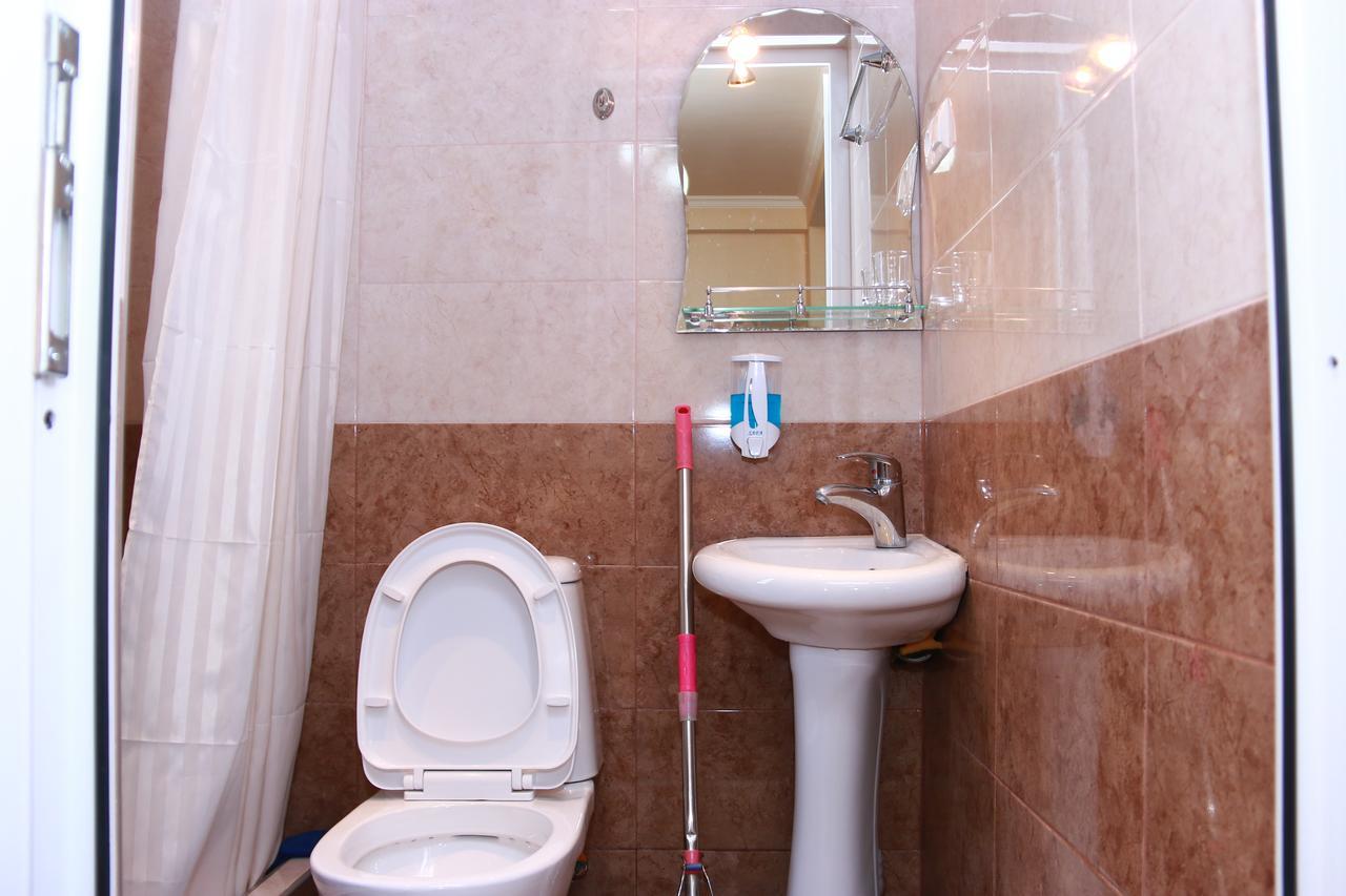 Apartment Nino Botanical Tbilisi Exteriör bild
